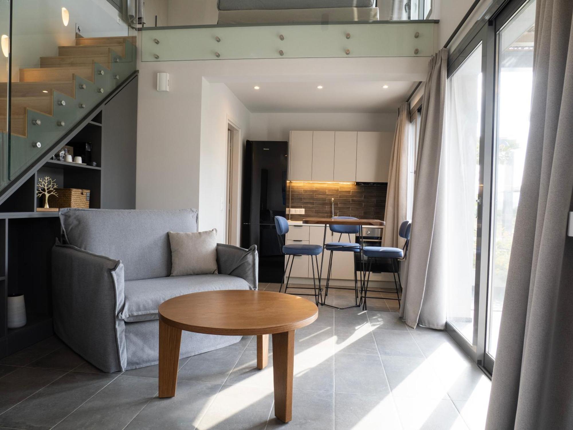 Βίλα Sea Breeze Maistro 4per With Private Pool